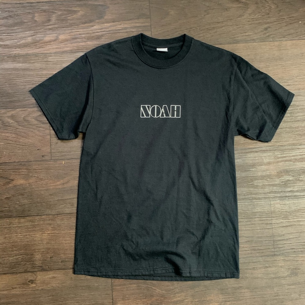 Noah T-shirt